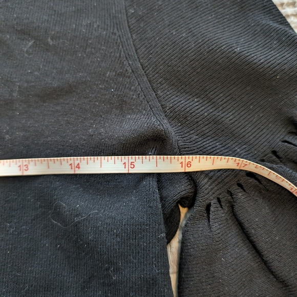 Crop Flared-sleeve sweater - Picture 4 of 6